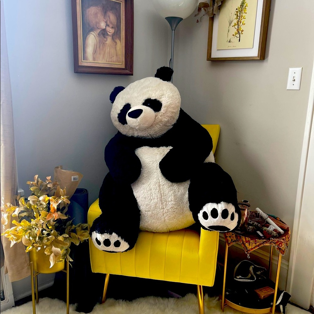Large Plush Panda Bear - Extremely wonderful condition